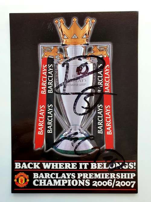 ORIGINAL DUAL HAND SIGNED AUTOGRAPH - RIO FERDINAND and MICHAEL CARRICK - NO PRINT